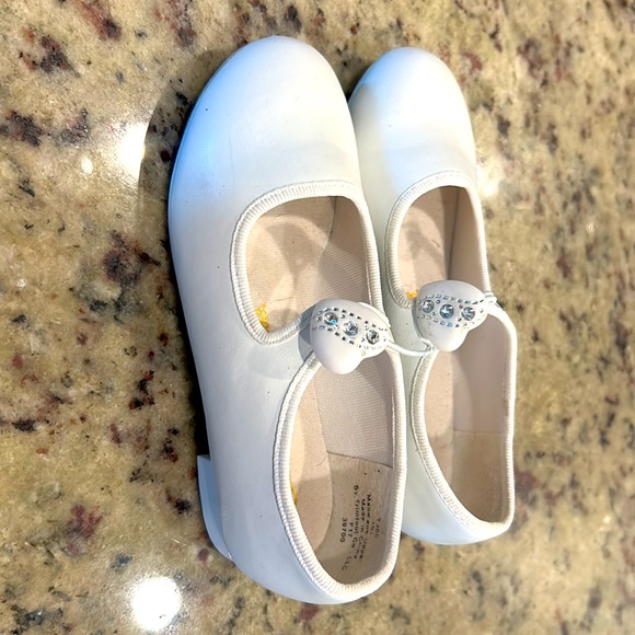 Dance Class Shoes Girls White Tap Shoes Size 5 Poshmark